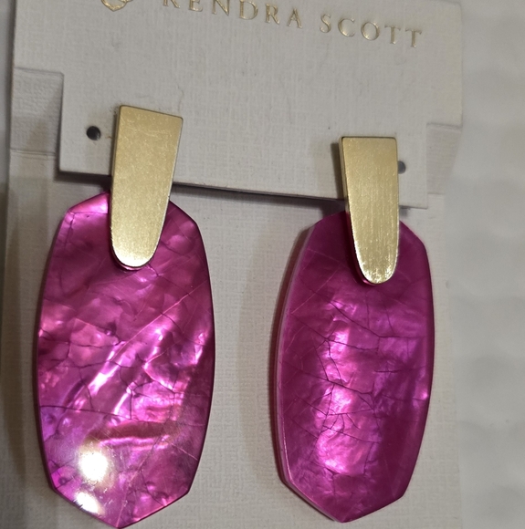 NWT KENDRA SCOTT PINK EARRINGS AZALEA ILLUSION - Picture 2 of 3
